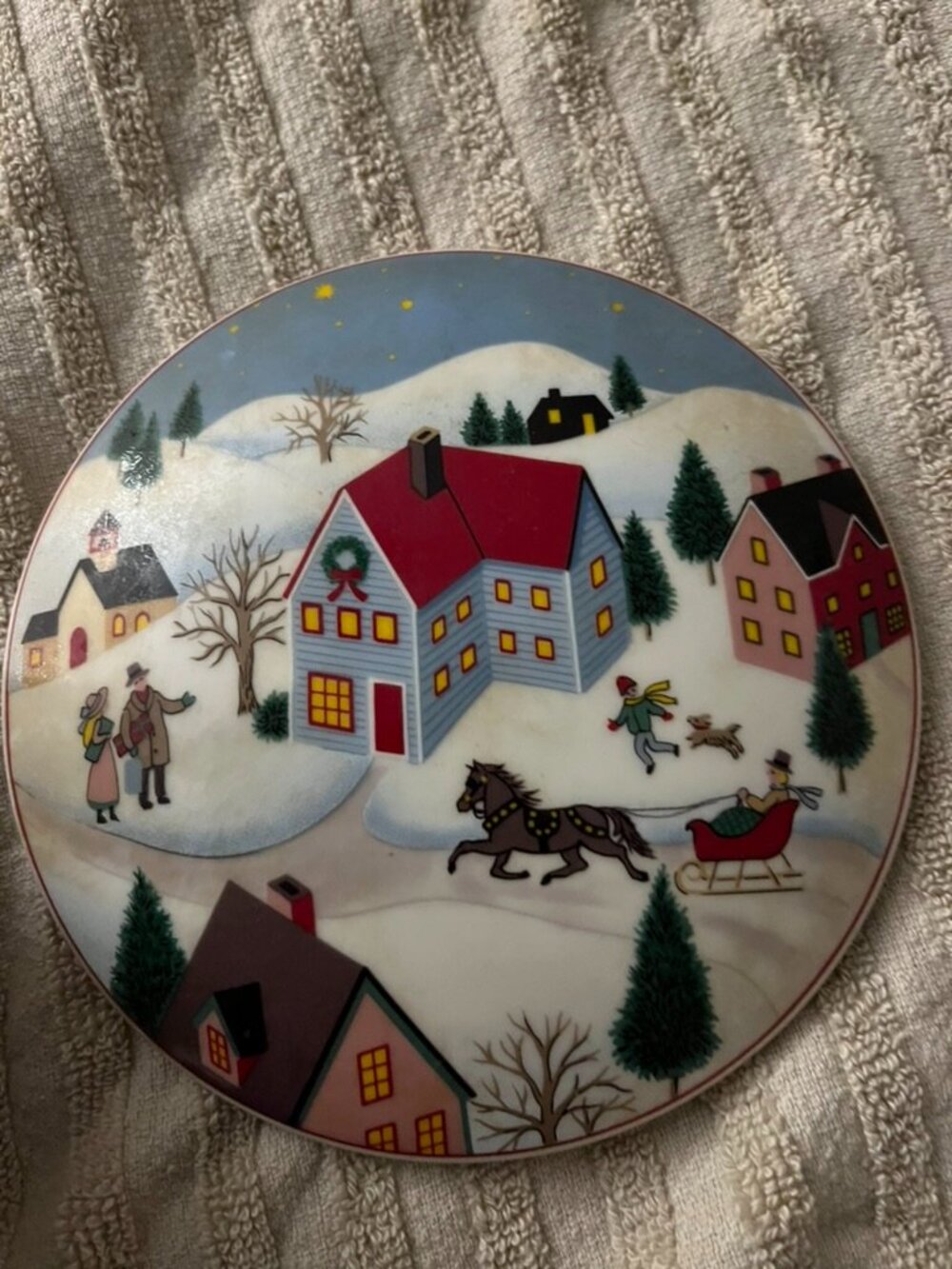 MIKASA TRINKET BOWL DIAMETER 5" XMAS!!